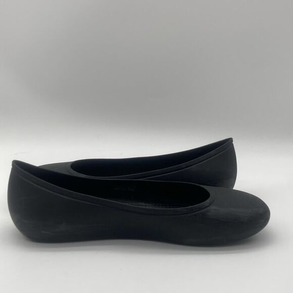 Womens Size 9 Crocs On The Clock Work Flat Matte Black Pointed Toe Flats - Picture 6 of 11